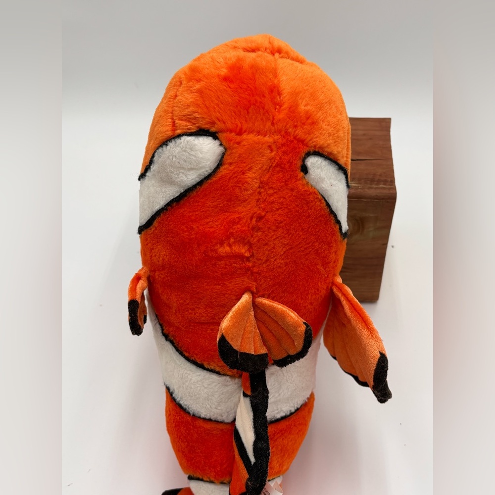 Disney Finding Nemo “Nemo” 19 Inch Plush - Picture 7 of 9